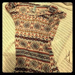 Wallflower Aztec pattern boho Bestie tee